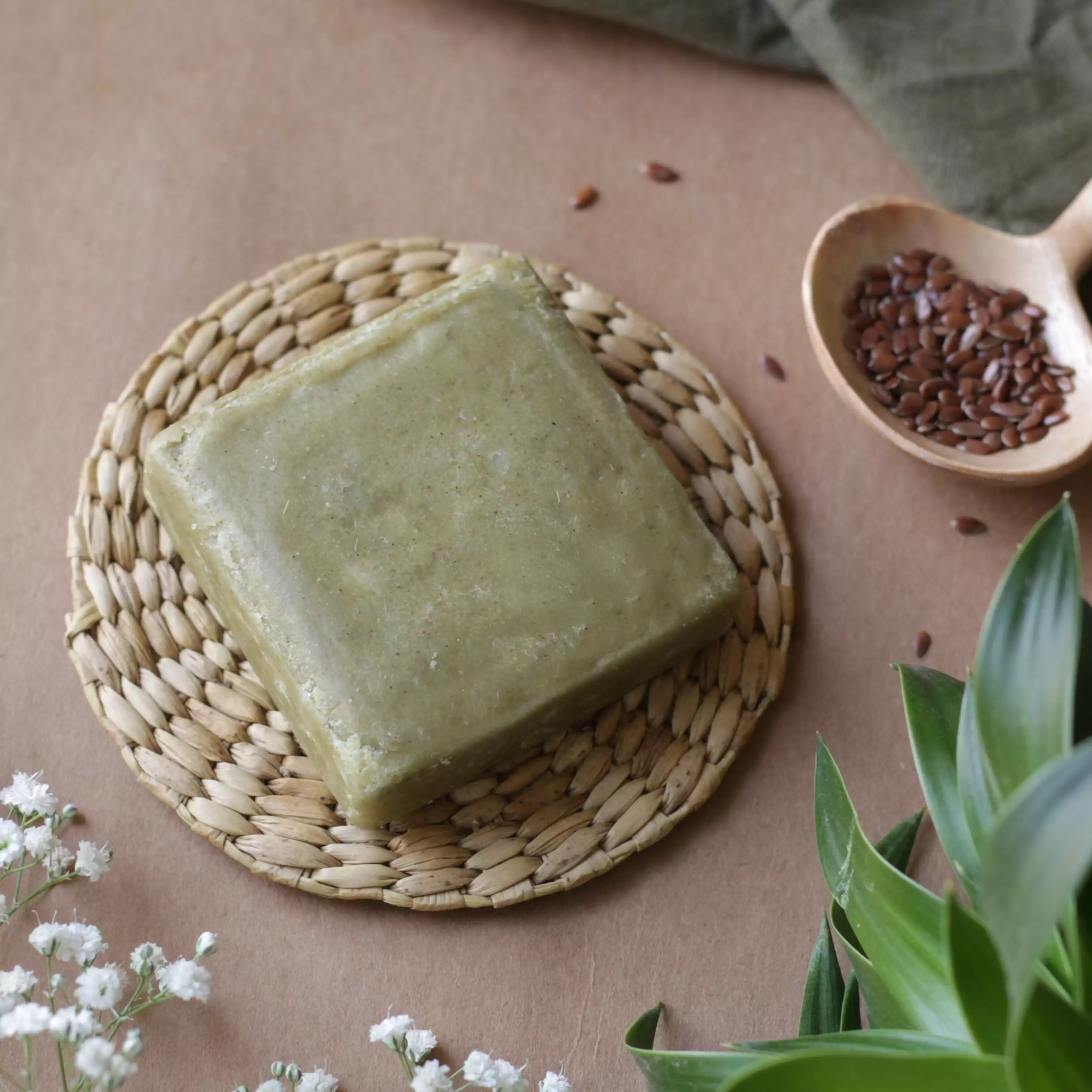 Down to Earth - Sulphate-Free Natural Shampoo Bar for Stronger & Voluminous Hair - Image 5