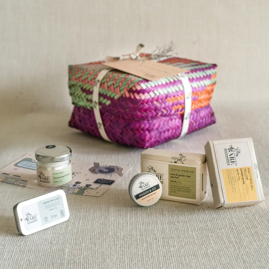 Teen's Green Glow Kit - Plant-Based Skincare Gift Set for Teenagers - Image 4